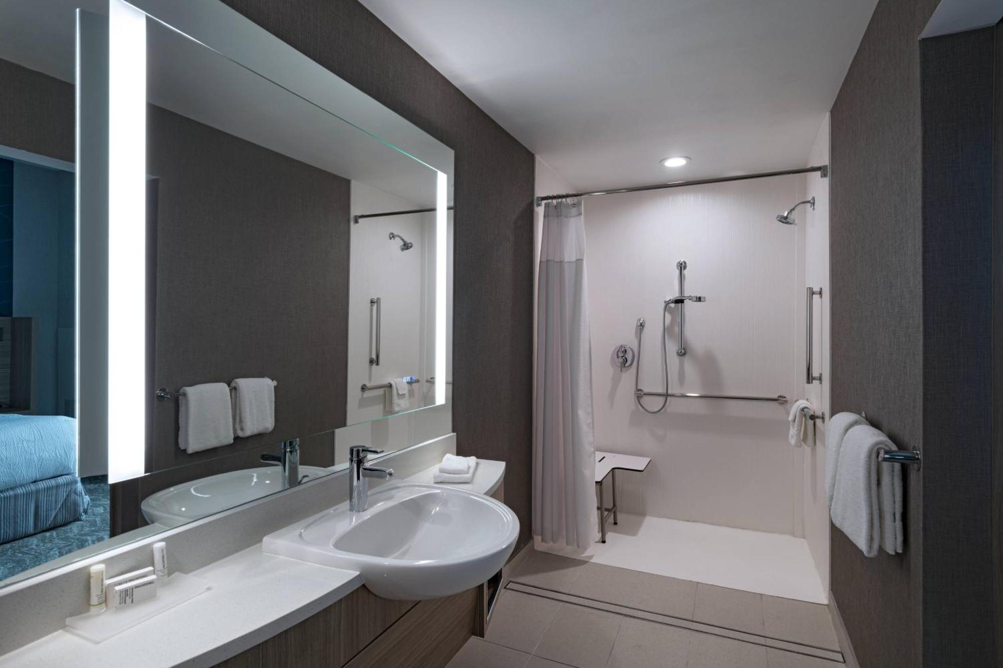 Springhill Suites واكو المظهر الخارجي الصورة